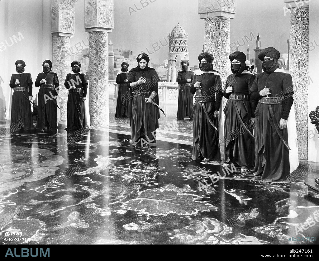 CONRAD VEIDT in THE THIEF OF BAGDAD, 1940, directed by ALEXANDER KORDA, LUDWIG BERGER, MICHAEL POWELL, TIM WHELAN, WILLIAM CAMERON MENZIES and ZOLTAN KORDA. Copyright KORDA.