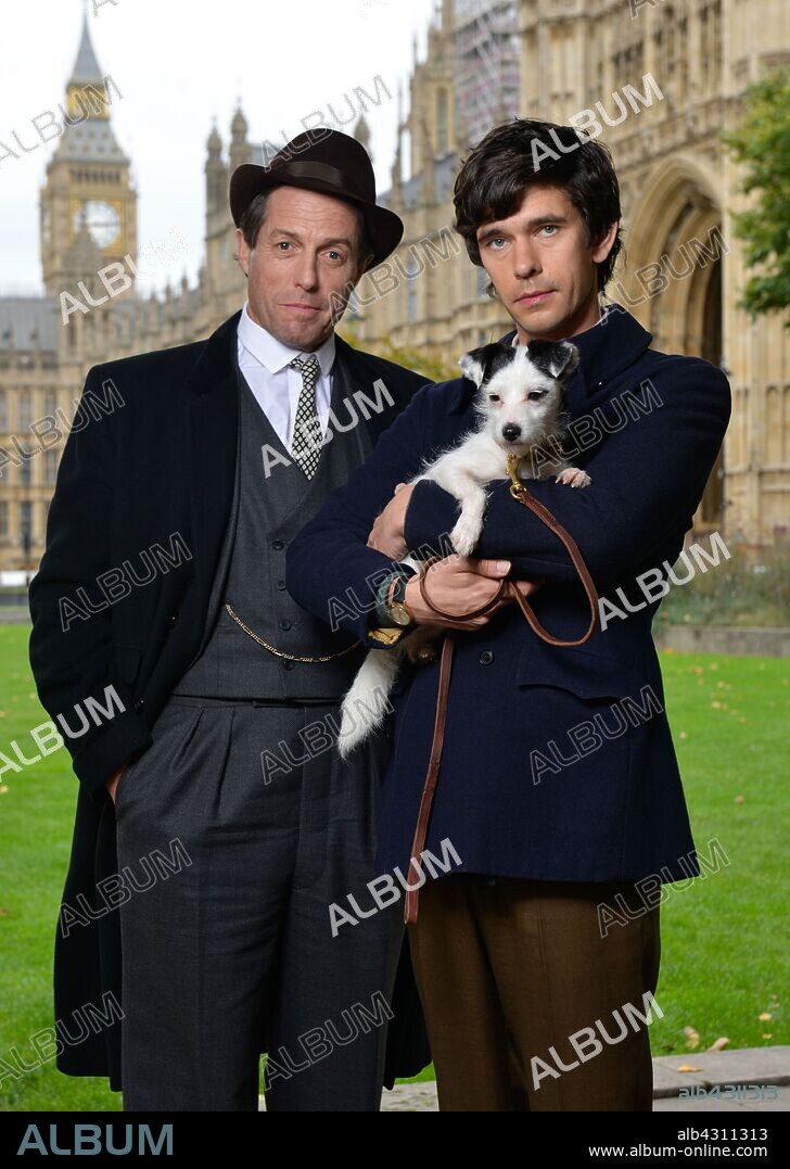 BEN WHISHAW y HUGH GRANT en UN ESCANDALO MUY INGLES, 2018 (A VERY ENGLISH SCANDAL), dirigida por STEPHEN FREARS. Copyright AMAZON STUDIOS.