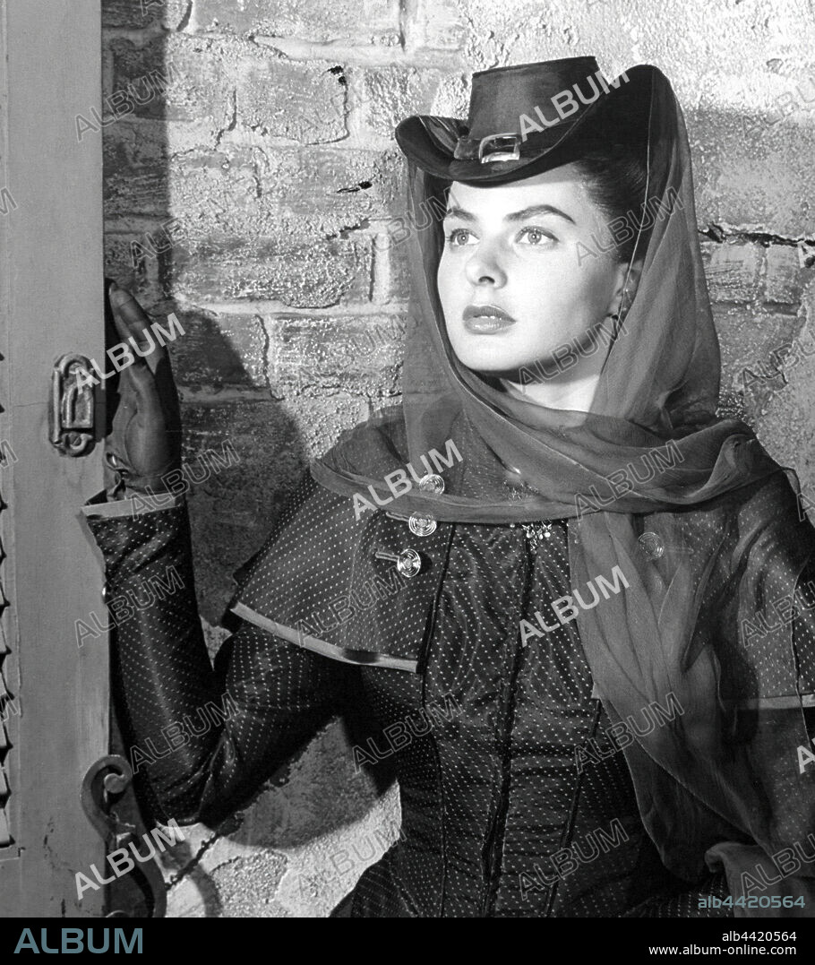 INGRID BERGMAN in SARATOGA TRUNK, 1945, directed by SAM WOOD. Copyright WARNER BROTHERS.