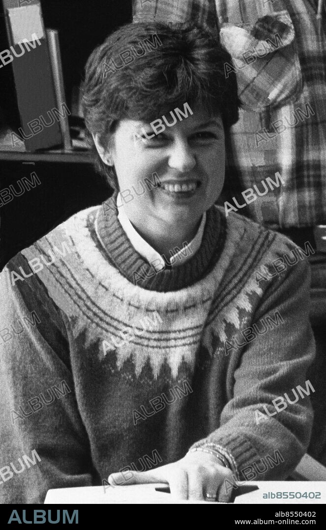 STOCKHOLM 1982-03-01. Annika Hagström, journalist på Sveriges Television och programledare för Magazinet. Foto: TT Historical / Kod 1902.
