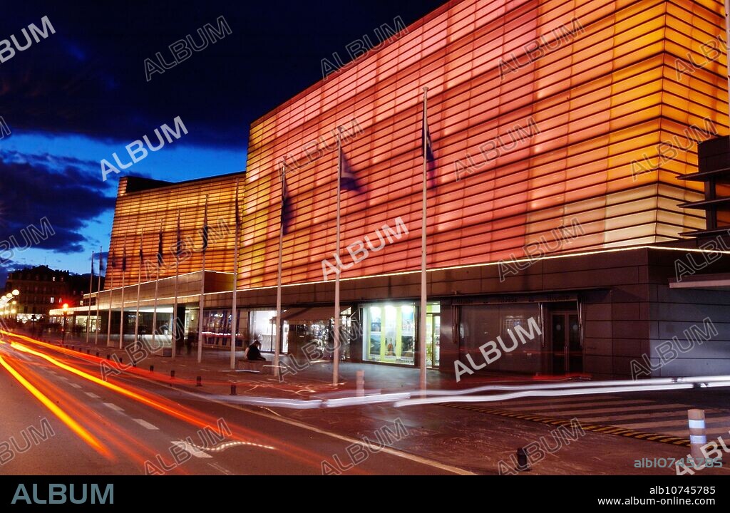 Kursaal Center, by Rafael Moneo. San Sebastián. Spain.