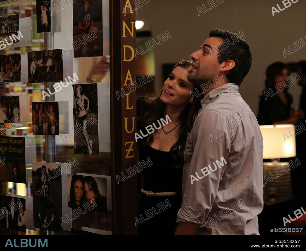 KATE MARA and OSCAR ISAAC in 10 YEARS, 2011, directed by JAMIE LINDEN. Copyright ANCHOR BAY FILMS.