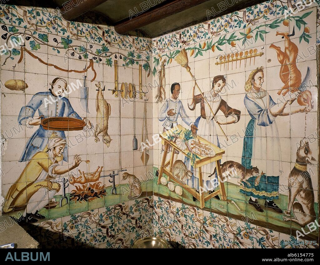 COCINA CON AZULEJOS DE MANISES - SIGLO XVIII -COCINEROS PREPARANDO LA COMIDA.