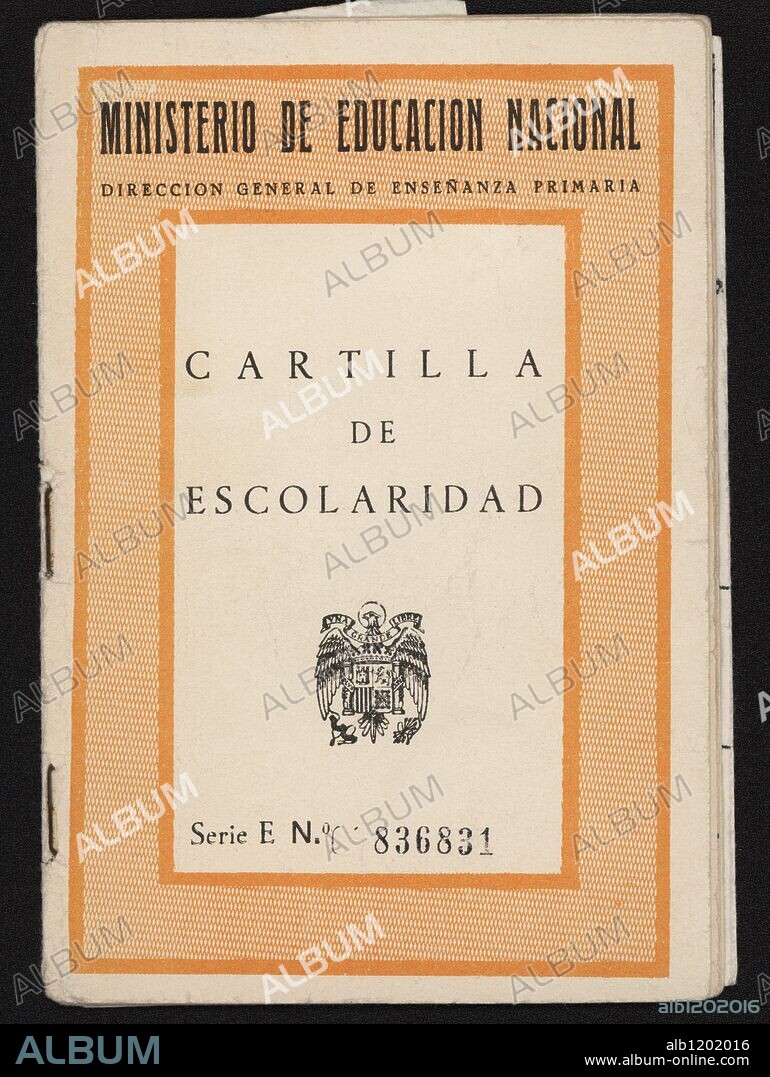 Cartilla de Escolaridad expedidad por el Ministerio de Educación Nacional en 1965.