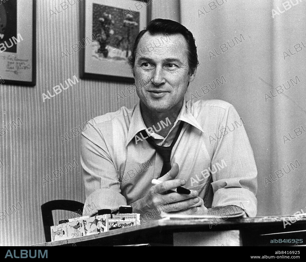 ARKIV -19690129 Tecknaren Nils Egerbrandt har avlidit efter en tids sjukdom, 78 år gammal. I början av 1960-talet hoppade han in och hjälpte 91:ans skapare Rudolf Pettersson och ett par år senare tog han helt över serien som han sedan tecknade fram till sin död. Hans första egna serie var Mickel och Macken i Seriemagasinet 1950 och han var också känd för serien med eskimåpojken Olli. Nils Egerbrandt gjorde även en tecknad version av Kalle Stropp och Grodan Boll. Foto: Lasse Olsson Kod: 45 COPYRIGHT SCANPIX SWEDEN.