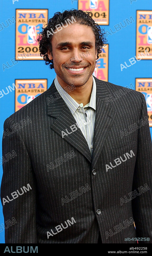 Aug 12, 2004; Los Angeles, CA, USA; FILE PHOTO: SPLITSVILLE: Basketball star RICK FOX (35) filed for divorce from singer / actress Vanessa Williams Fox (41) after five years of marriage and one child together (4-yr-old Sasha). No reason was given for the split but Rick has been busted by press in the past for kissing more than a few sexy blondes at nightclubs. The Basketball star had acting roles in Disney movie 'Holes' and HBO series 'OZ. ' He is expected to retire this year instead of playing for the Bosto. 12/08/2004