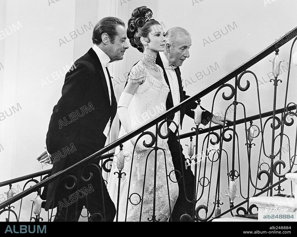 AUDREY HEPBURN, REX HARRISON and WILFRID HYDE WHITE in MY FAIR LADY, 1964, directed by GEORGE CUKOR. Copyright WARNER BROTHERS.