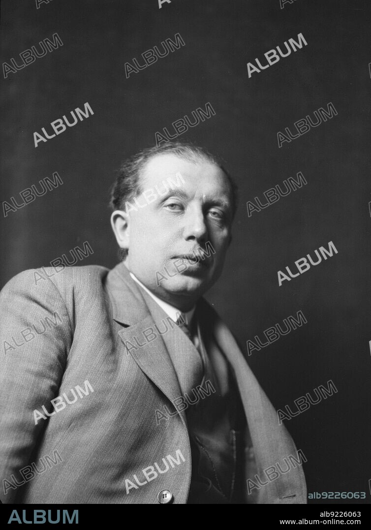 ARNOLD GENTHE. Gregor, Joseph, Dr., portrait photograph, 1928 Dec.