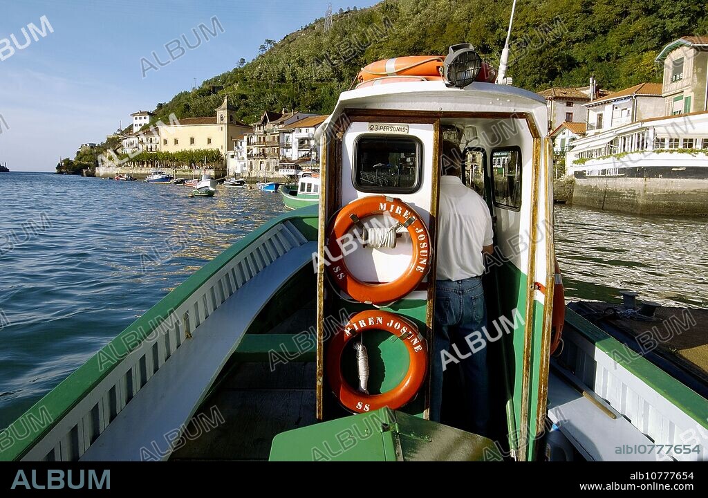 Pasajes de San Juan port. Pasai Donibane. Gipuzkoa. Euskadi. Spain.