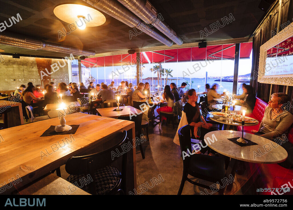 bar restaurante Cocco, Paseo del Molinar, Palma, mallorca, islas baleares, españa, europa.