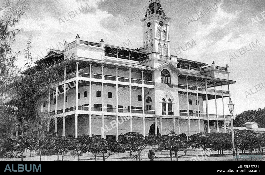 The House of Wonders or Palace of Wonders (in Arabic: Beit-al-Ajaib) is a landmark building in Stone Town, Zanzibar. It is the largest and tallest building of Stone Town and occupies a prominent place facing the Forodhani Gardens on the old town's seafront, in Mizingani Road.  It is located between the Old Fort and the Palace Museum (and former Sultan's Palace). It is one of six palaces built by Barghash bin Said, second Sultan of Zanzibar, and it is said to be located on the site of the 17th-century palace of Zanzibari queen Fatuma. The House of Wonders currently houses the Museum of History & Culture of Zanzibar & the Swahili Coast.