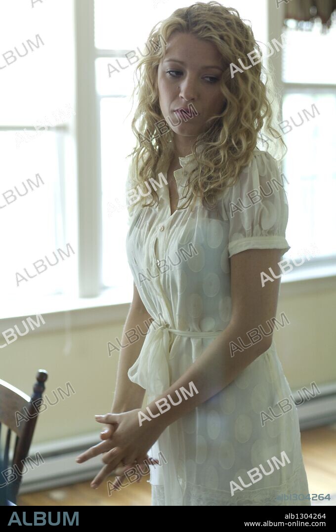 BLAKE LIVELY in THE PRIVATE LIVES OF PIPPA LEE, 2009, directed by REBECCA MILLER. Copyright ELEVATION FILMWORKS/GRAND ARMY ENTER/IM GLOBAL/LUMINA/PLAN B.