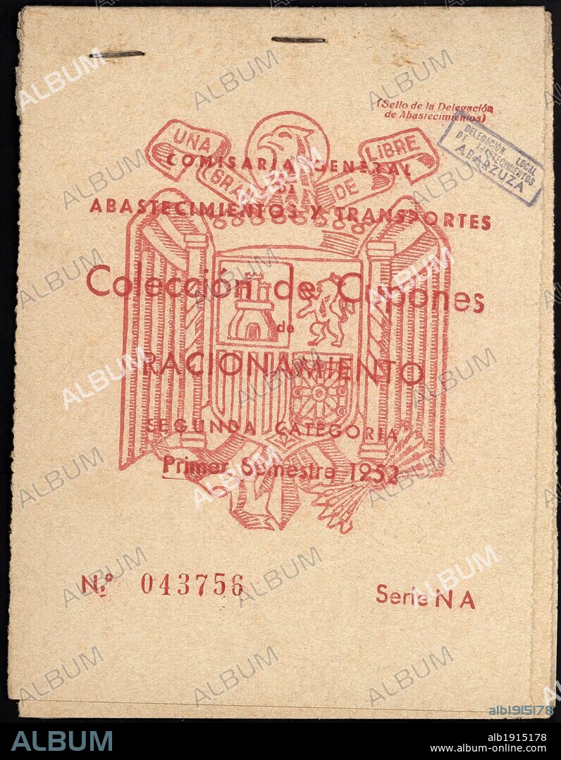Cartilla de racionamiento de la Comisaría general de abastecimientos y transportes. Año 1952.