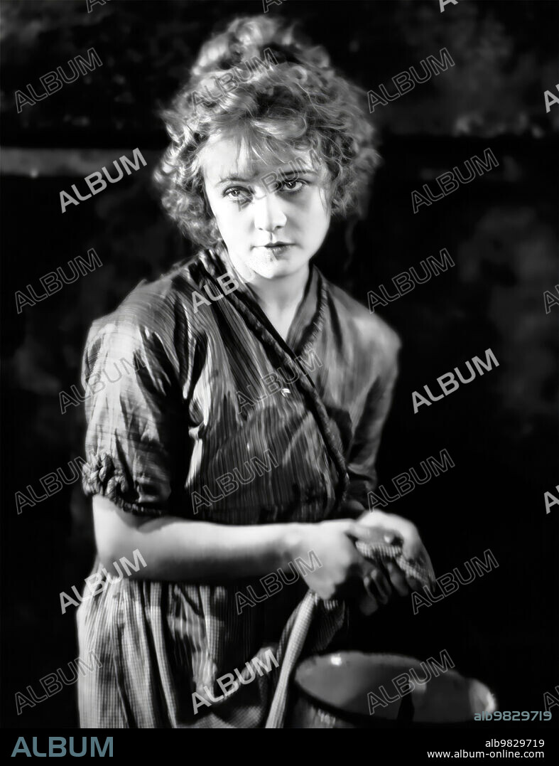 WANDA HAWLEY in PEG O' MY HEART, 1919, directed by WILLIAM C. DE MILLE.