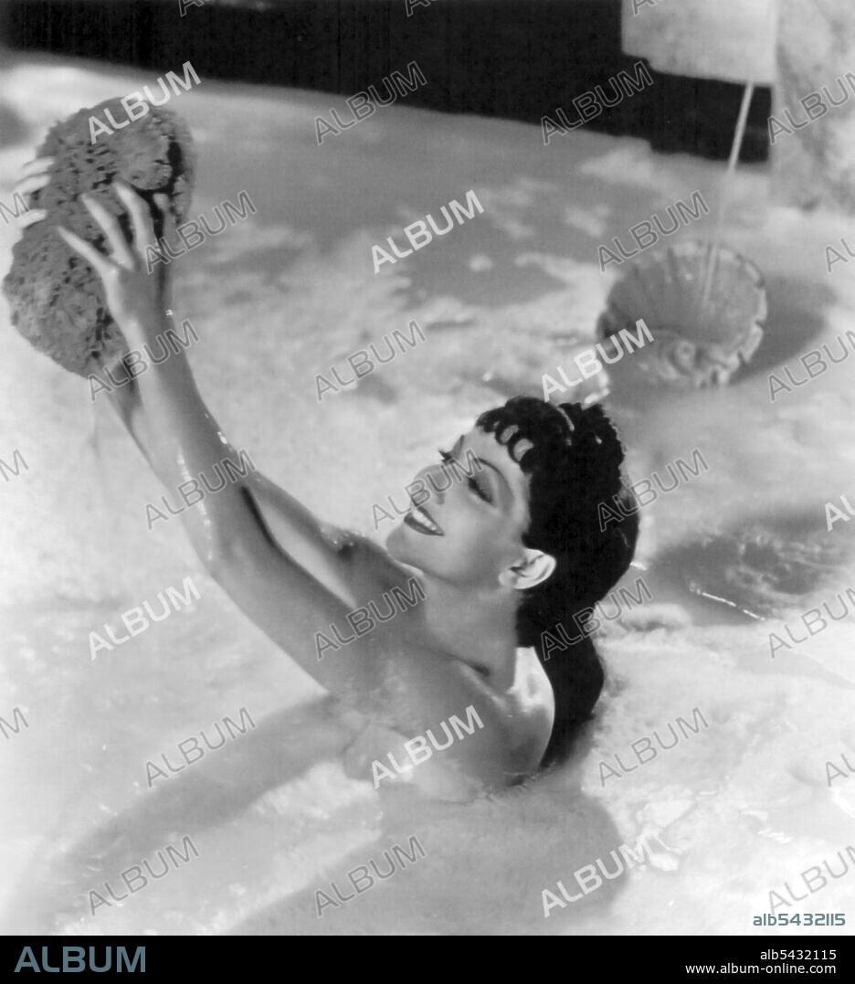 CLAUDETTE COLBERT en EL SIGNO DE LA CRUZ, 1932 (THE SIGN OF THE CROSS), dirigida por CECIL B DEMILLE. Copyright PARAMOUNT PICTURES.