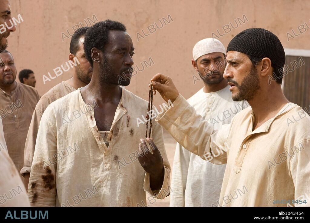 DON CHEADLE und SAID TAGHMAOUI in TRAITOR, 2008, unter der Regie von JEFFREY NACHMANOFF. Copyright CRESCENDO PROD./HYDE PARK FILMS/MANDEVILLE FILMS/ / RAFY.