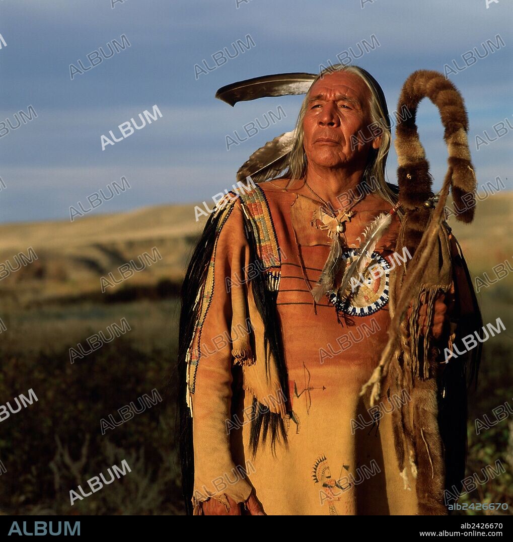BAILANDO CON LOBOS, 1990 (DANCES WITH WOLVES), dirigida por KEVIN COSTNER. Copyright ORION PICTURES.