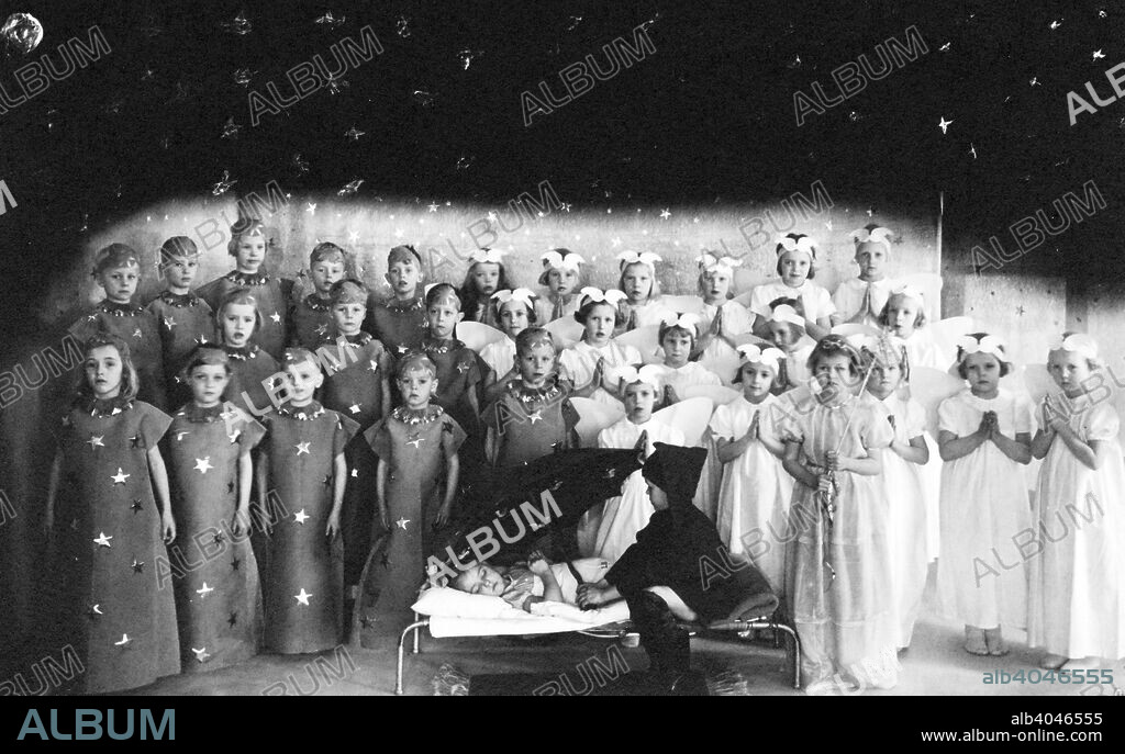 Spring celebration at a day nursery, Landskrona, Sweden, 1943. From the Landskrona Museum Collection.