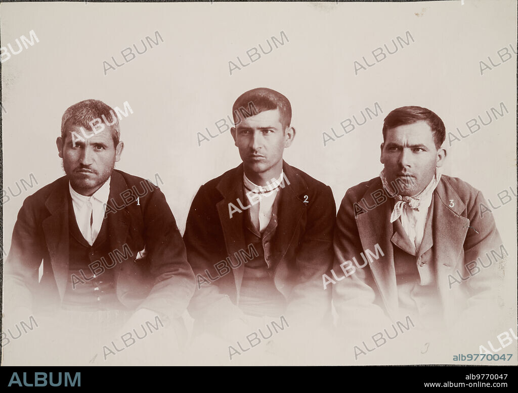 Hinojosa del Duque (Córdoba), marzo de 1906. El crimen de Hinojosa del Duque: 1.-Norberto Cuadrado Mulero. 2.-Francisco Ruiz García. 3.-Antonio Agudo Royo, para quienes el fiscal pide la pena de muerte en la causa que se les sigue por asesinato del prestamista D. Pablo Gallego, cuya vista se celebra actualmente en Córdoba.