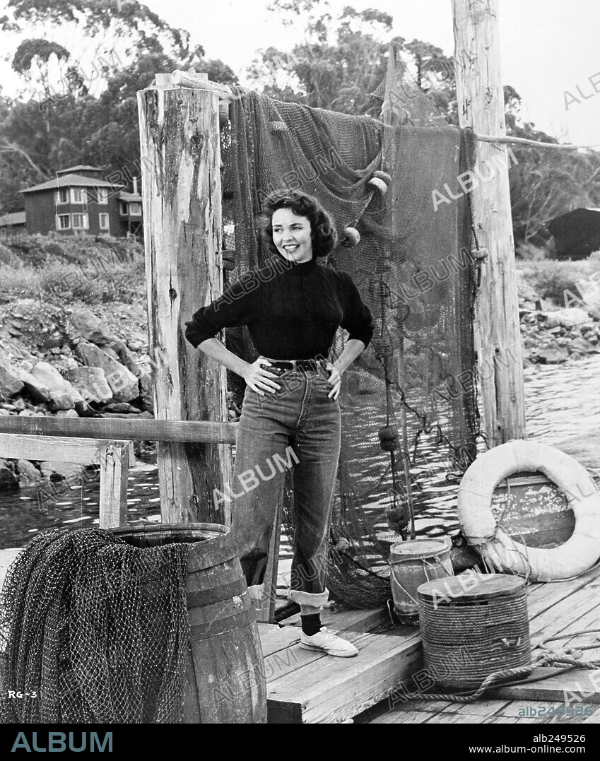JENNIFER JONES in RUBY GENTRY, 1952, directed by KING VIDOR. Copyright 20TH CENTURY FOX.