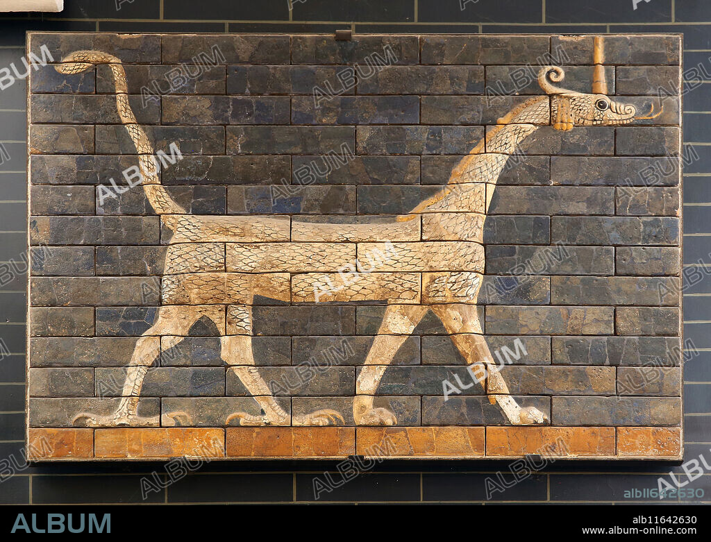 Mushussus (dragons). Ishtar gate. Babylon. Neo-Babylon. 604-562 BC. Glazed Brick. Iraq. Istanbul Archaeoligical Museum. Turkey.