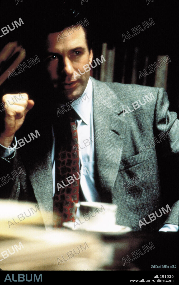 ALEC BALDWIN en MALICIA, 1993 (MALICE), dirigida por HAROLD BECKER. Copyright UNITED INTERNATIONAL PICTURES / VAUGHAN, STEPHEN.