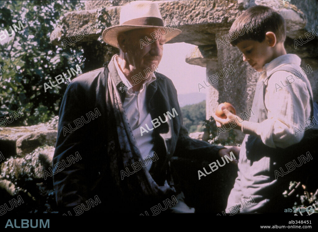 FERNANDO FERNAN GOMEZ and MANUEL LOZANO in BUTTERFLY TONGUE, 1999 (LA LENGUA DE LAS MARIPOSAS), directed by JOSE LUIS CUERDA. Copyright WARNER SOGEFILMS.
