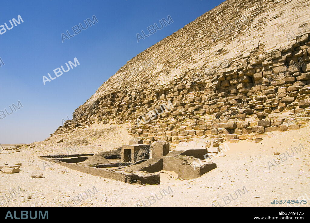 Remains of Greek-Roman Temples at The Bent Pyramid at Dahshur, UNESCO World Heritage Site, near Cairo, Egypt, North Africa, Africa.