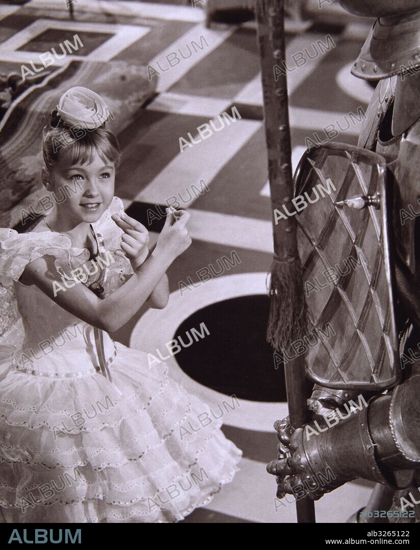PELICULA : UN RAYO DE LUZ , 1960. DIRECTOR , LUIS LUCIA. ACTORES , MARISOL. MARISOL. PEPA FLORES. ACTRIZ Y CANTANTE ESPAÑOLA. MALAGA 1948 -.