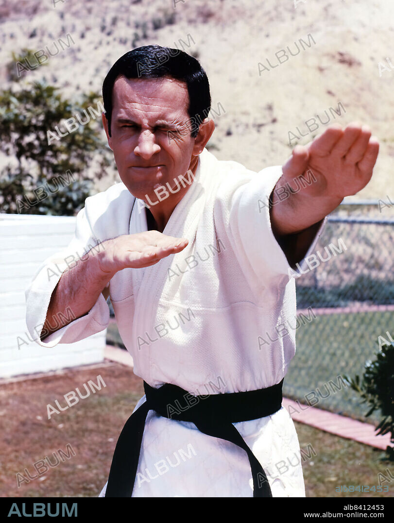 DON ADAMS in GET SMART, 1965, directed by BRUCE BILSON, DON ADAMS and GARY NELSON. Copyright CBS TV/NBC.