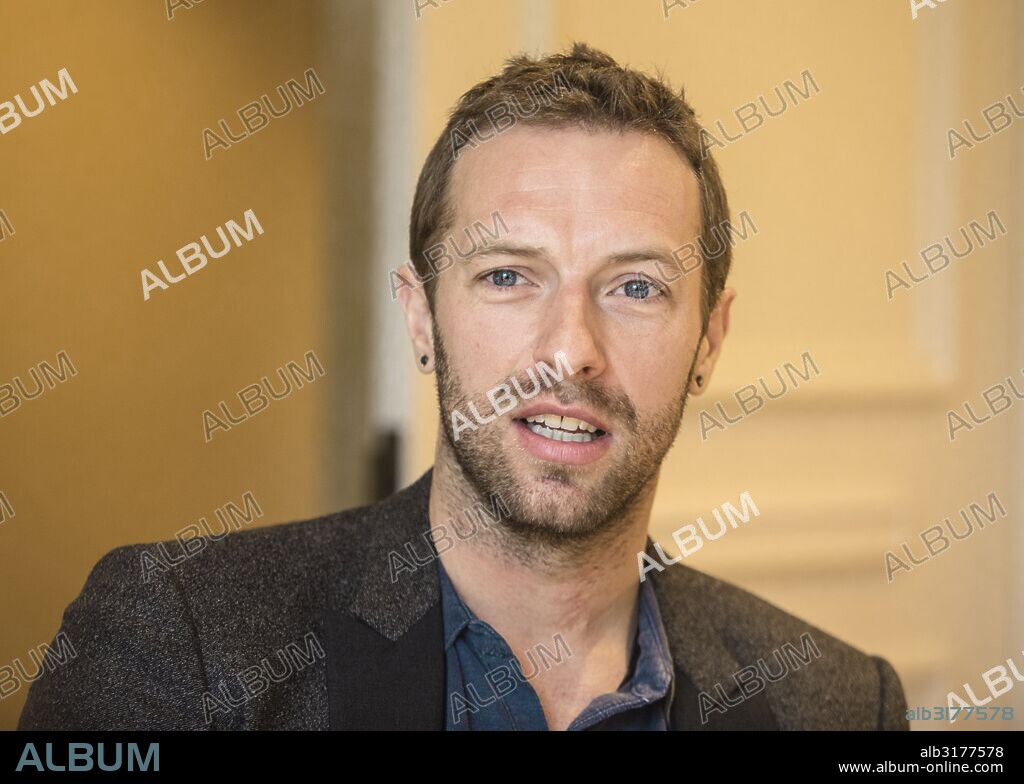 November 8, 2013 - Hollywood, California, U.S. - Chris Martin ''Singer'' and ''Hunger Games'' 110813. 08/11/2013