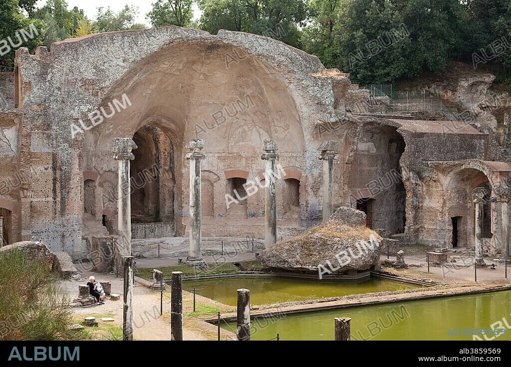 Serapeum at the end of the Canopus at Hadrian's Villa, Villa Adriana, Tivoli, Italy, Europe.