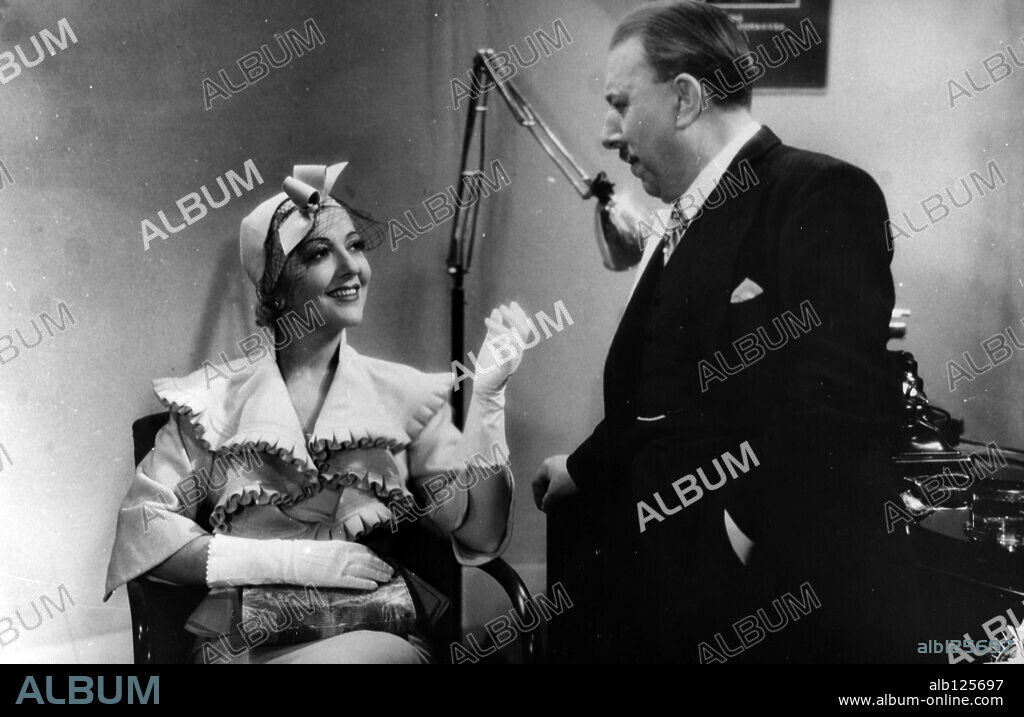 JOSE ISBERT en EL BAILARÍN Y EL TRABAJADOR, 1936, dirigida por LUIS MARQUINA. Copyright C.E.A.