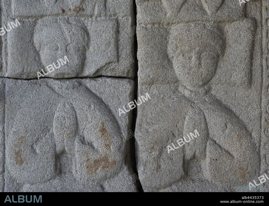 Tombstone with relief depicting two praying figures. 1400-1450. The upper part shows the marriage formed by Gomez Pati–o and Maria de Galo to whom the tombstone belongs. Detail of the lower part, their twin daughters. From the Convent of Santo Domingo (La Coru–a, Galicia, Spain). Archaeological and History Museum of A Coru–a (San Anton Castle). Galicia, Spain.