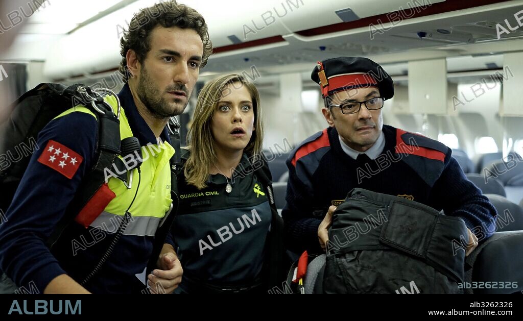JORDI SANCHEZ, MARIA LEON y MIKI ESPARBE en CUERPO DE ÉLITE: MISIÓN PALOMARES, 2016 (HEROES WANTED), dirigida por JOAQUIN MAZON. Copyright MOD PRODUCCIONES/KOWALSKI FILMS/ATRESMEDIA CINE/MOVISTAR/ZET.