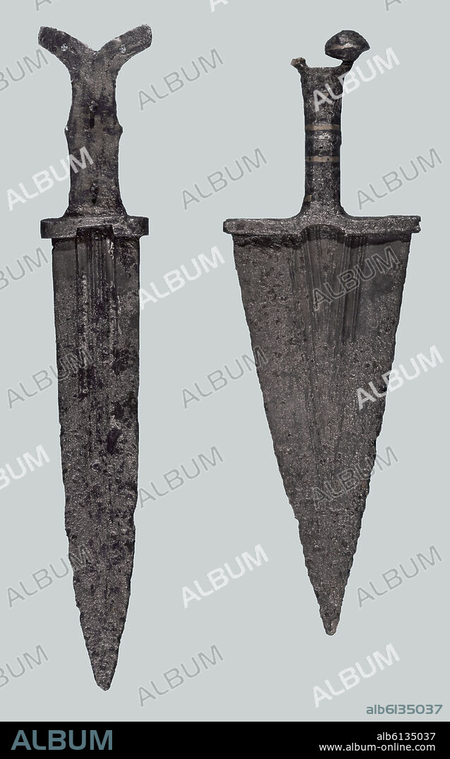 ARMAS IBERICAS EN BRONCE PROCEDENTES DE LA RIA DE HUELVA - SIGLOS V-IV AC.