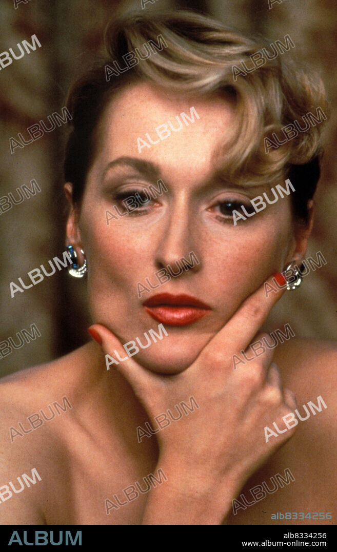MERYL STREEP en PLENTY, 1985, dirigida por FRED SCHEPISI. Copyright 20TH CENTURY FOX.