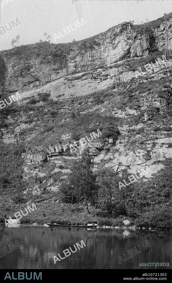 GI IVANOV. The Mrassu River Shore Between Srednii Chilei and Ust'-Anzas Uluses, 1913. From a collection of 109 photographs taken during a 1913 topographic expedition to the Gornaia Shoria in the Altai region and another topographic expedition to the Mrasskii region, Kuznetskii District (central part of the Gornaia Shoria). The photographs reflect both expedition activities and the life of the people in this region. Altai State Regional Studies Museum.