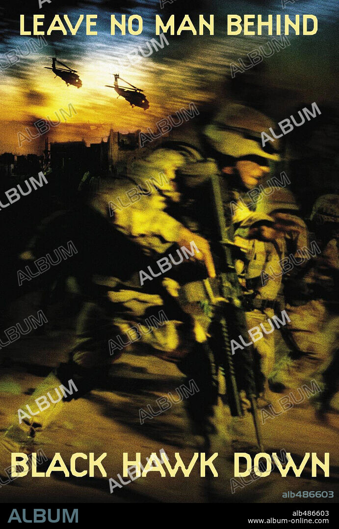 Poster of BLACK HAWK DOWN, 2001, directed by RIDLEY SCOTT. Copyright REVOLUTION STUDIOS.