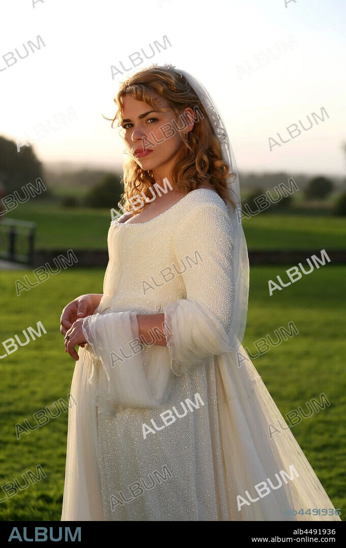 BILLIE PIPER in MANSFIELD PARK, 2007, directed by IAIN B. MACDONALD. Copyright COMPANY PICTURES.