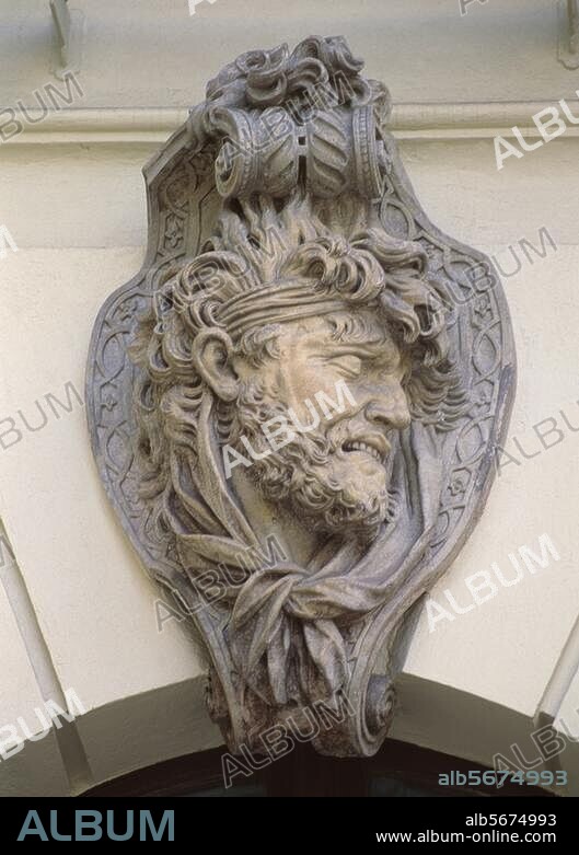 Schlüter, Andreas um 1660-1714. "Sterbender Krieger", 1696. Skulptur. Aus der Reihe von 22 Masken sterbender Krieger als Schlußsteine im Innenhof des Zeughauses, Berlin.