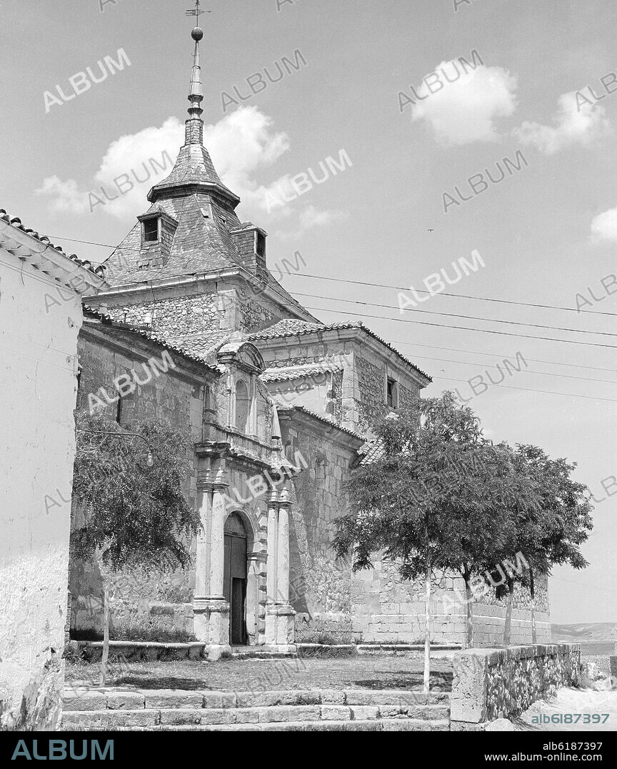 IGLESIA DE LA ASUNCION - SIGLO XVI - FOTOGRAFIA EN BLANCO Y NEGRO - AÑOS 60.