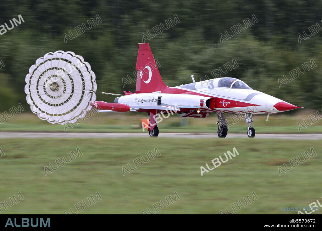 NF-5A jet fighter of Turkish Stars aerobatics team, Kubinka, Russia.