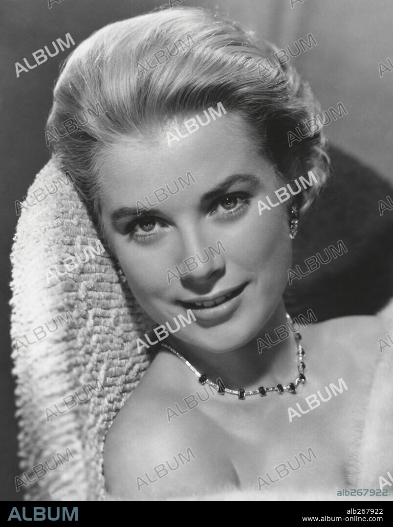 GRACE KELLY. 1955