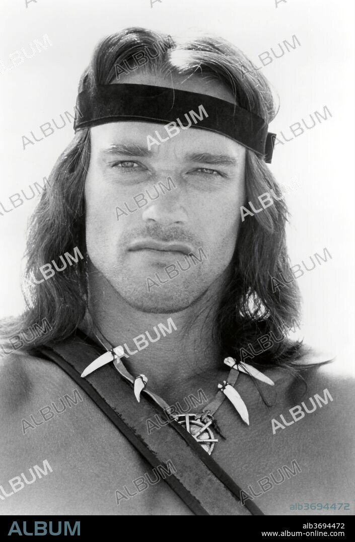 ARNOLD SCHWARZENEGGER in CONAN THE BARBARIAN, 1982, directed by JOHN MILIUS. Copyright DE LAURENTIS ENTERTAINMENT GROUP.