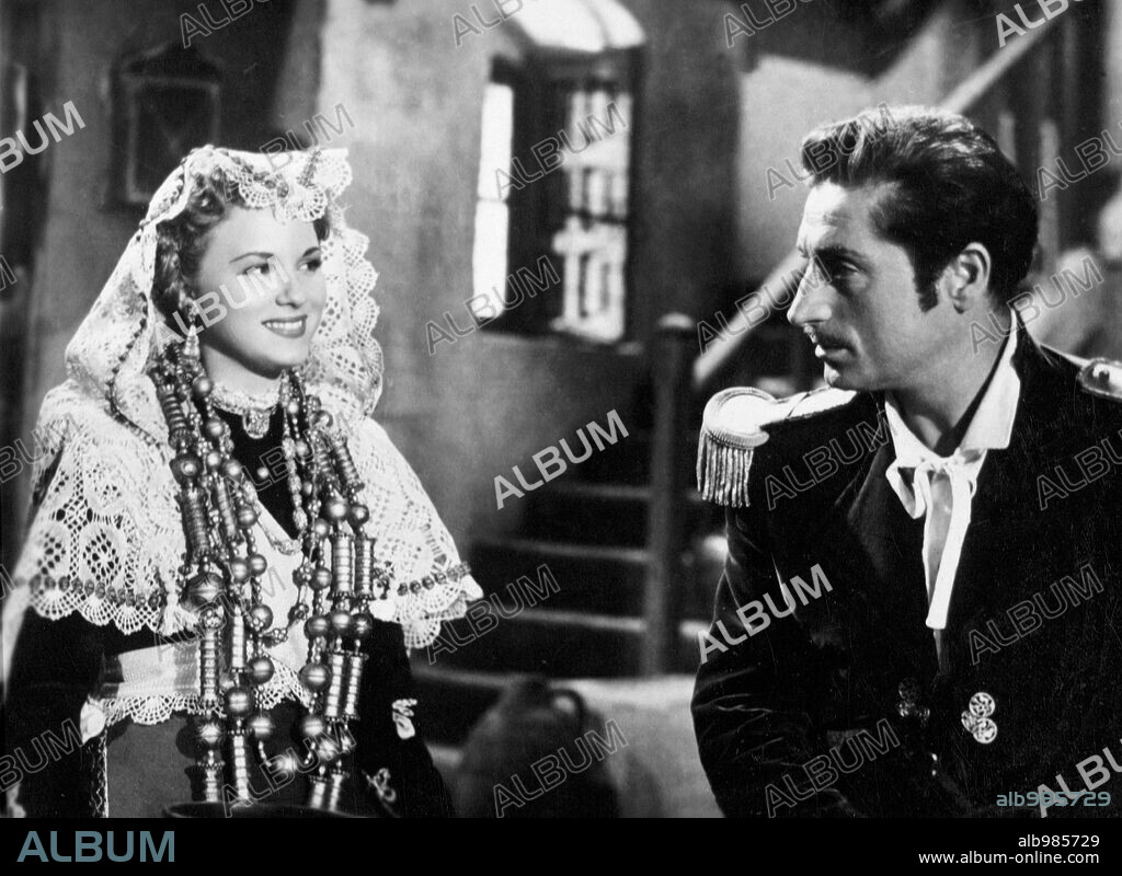 ENRIQUE ALVAREZ DIOSDADO in SANGRE EN CASTILLA, 1950, directed by BENITO PEROJO.
