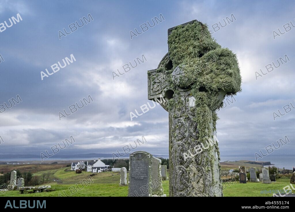 cementerio de Kilmuir, Kilmuir, ( Cille Mhoire ),costa oeste de la península de Trotternish, isla de Skye, Highlands, Escocia, Reino Unido.