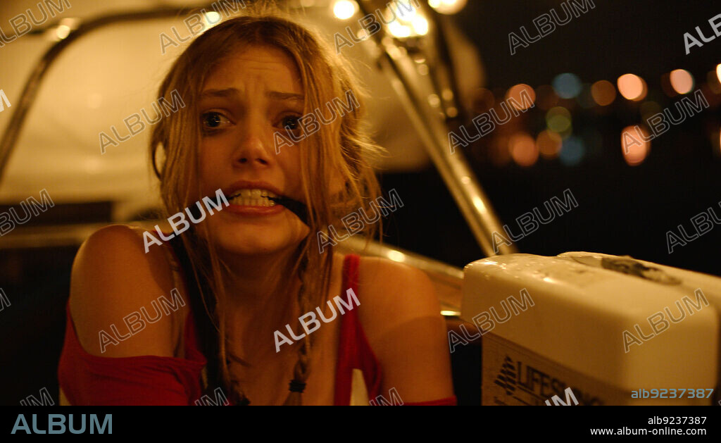 GRACE VAN DIEN in ESCAPING DAD, 2017, directed by ROSS KOHN. Copyright Indy Entertainment.