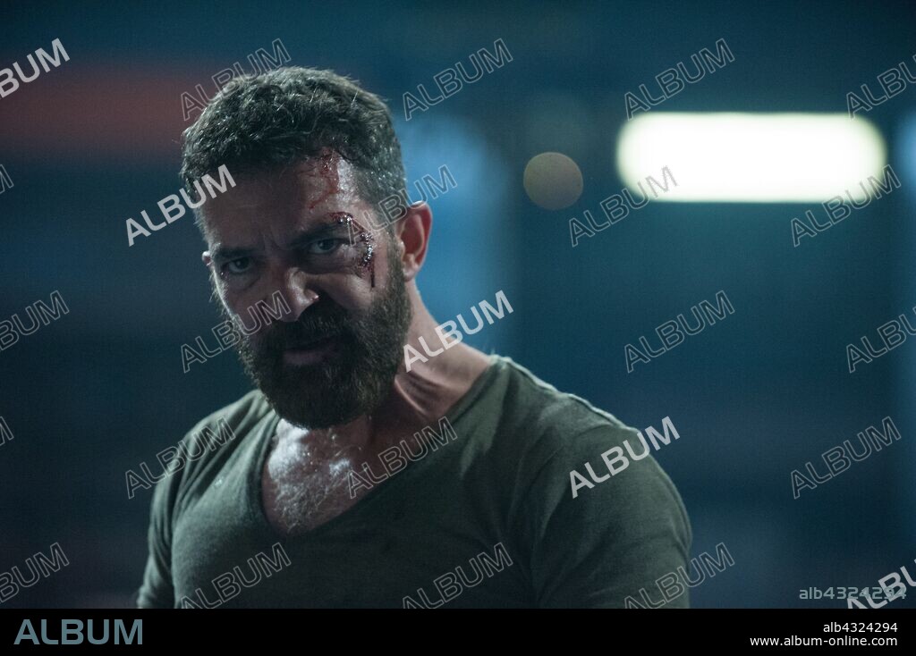 ANTONIO BANDERAS in SECURITY, 2017, unter der Regie von ALAIN DESROCHERS. Copyright MILLENNIUM FILMS.