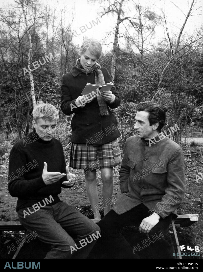 JULIE CHRISTIE und OSKAR WERNER in FAHRENHEIT 451, 1966, unter der Regie von FRANCOIS TRUFFAUT. Copyright ANGLO ENTERPRISE-VINEYARD-RANK/UNIVERSAL.